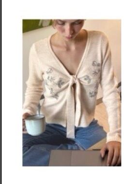SUBDUED Knot sweater with rhinestones size 6/M